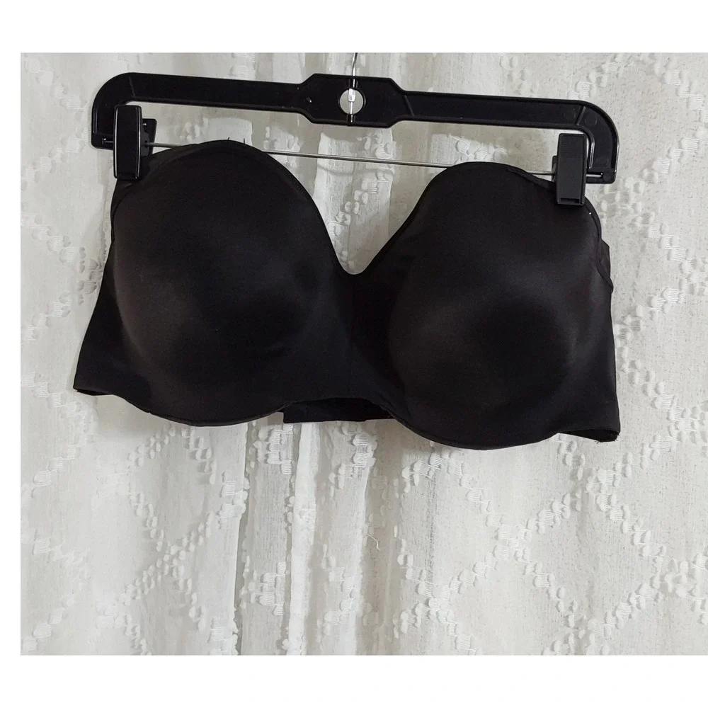 Bali Black Strapless Underwire Bra Stay Put Silicone Lining 40D 6562